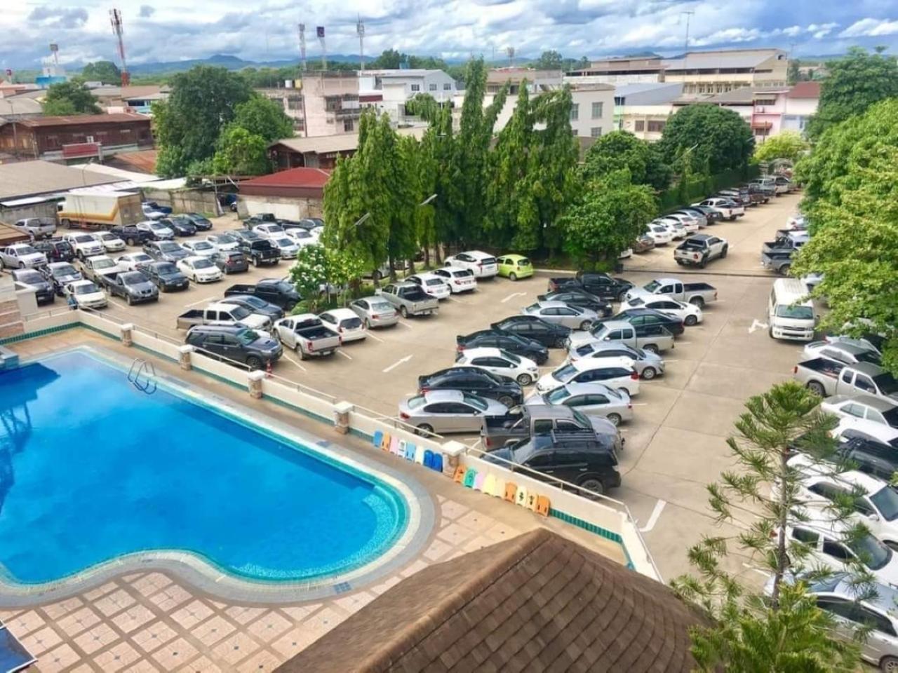 Dhevaraj Hotel Nan Exterior foto